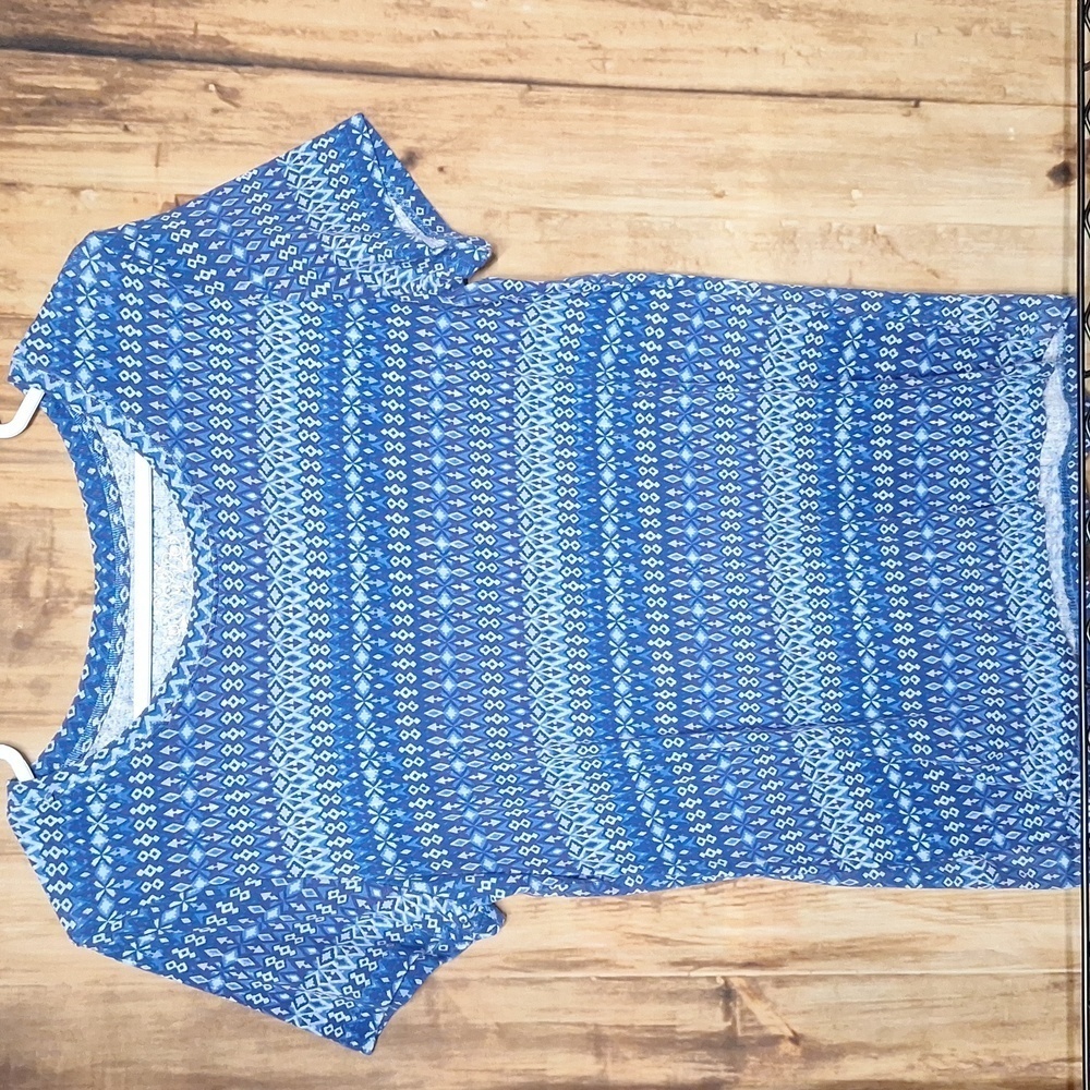 GLORIA VANDERBILT BLUE TOP SIZE MEDIUM